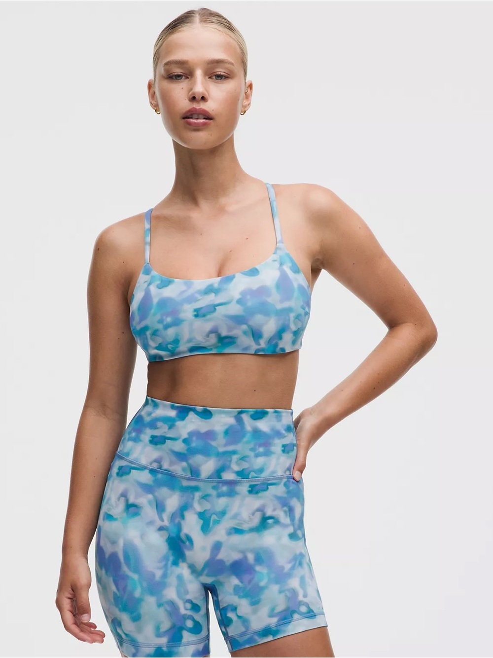NWT Lululemon Wunder Train Strappy Racer Bra Light Support, C/D Cup
Floral Glow
